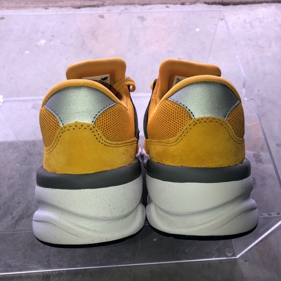 Men new balance athletic shoes size 11.5 - Picture 6 of 8